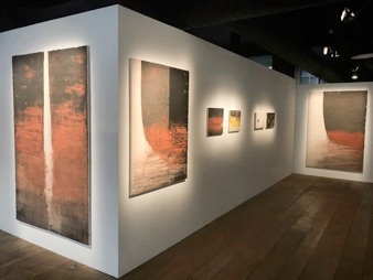 Cette image a un attribut alt vide ; le nom du fichier est expo-univer-2.jpg